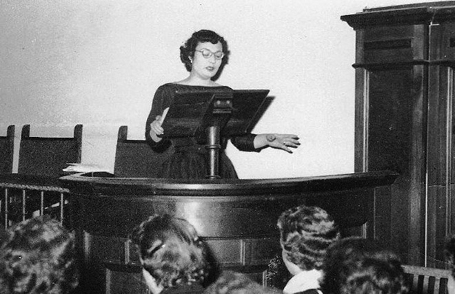Angelina Gatell en 1957.